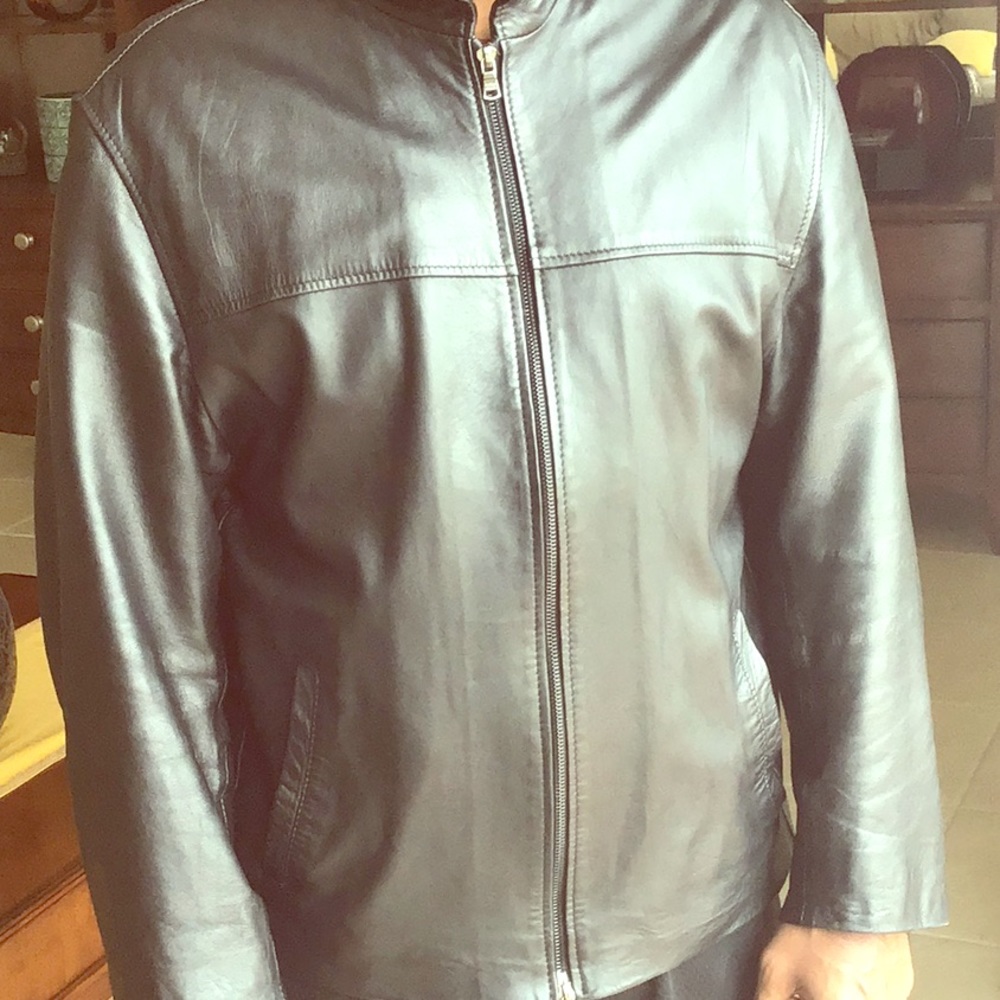 Authentic Italian Leather Jacket. Large.